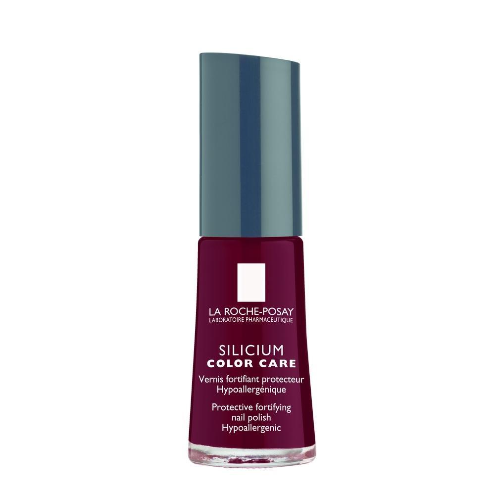 Flasche mit dunkellila Nagellack von La Roche-Posay.