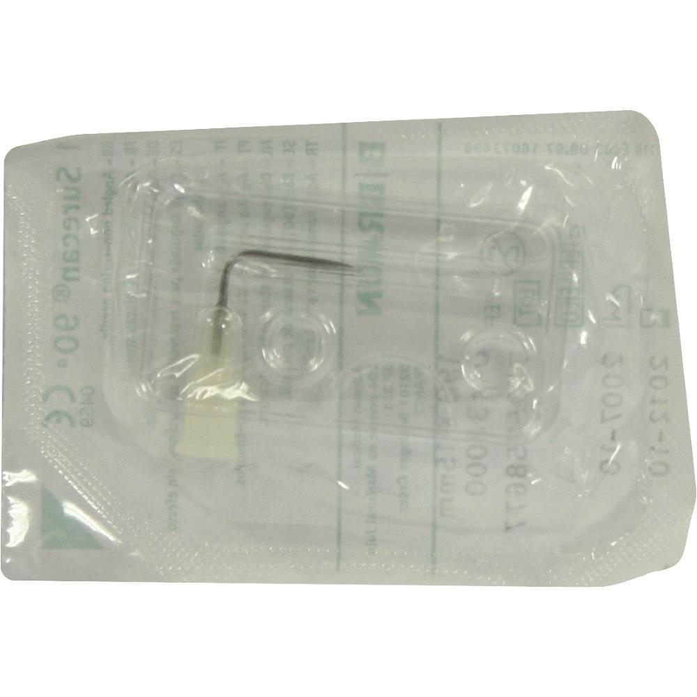 Eine verpackte Kan&uuml;le im Plastikblister.