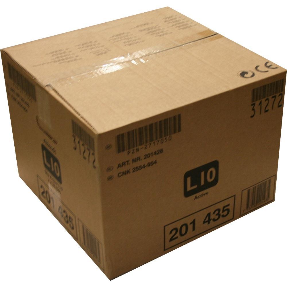 Ein Karton mit Aufdrucken und Barcode steht auf dem Boden.