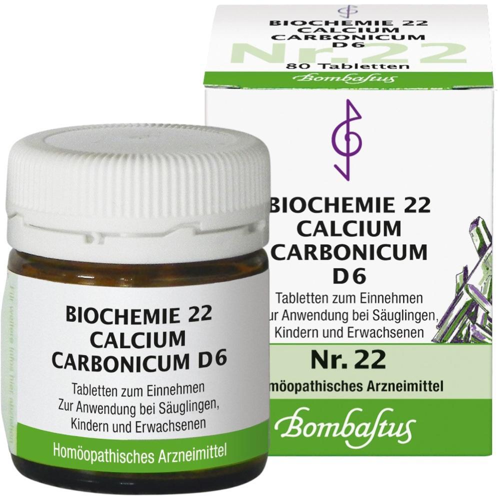 Braunglas mit weißem Deckel vor passender Verpackung, Aufschrift: "Biochemie 22 Calcium Carbonicum D6".