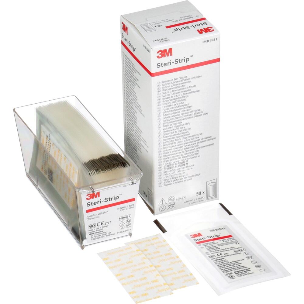 Eine Packung mit medizinischen Steri-Strip-Pflastern auf einem Tisch.