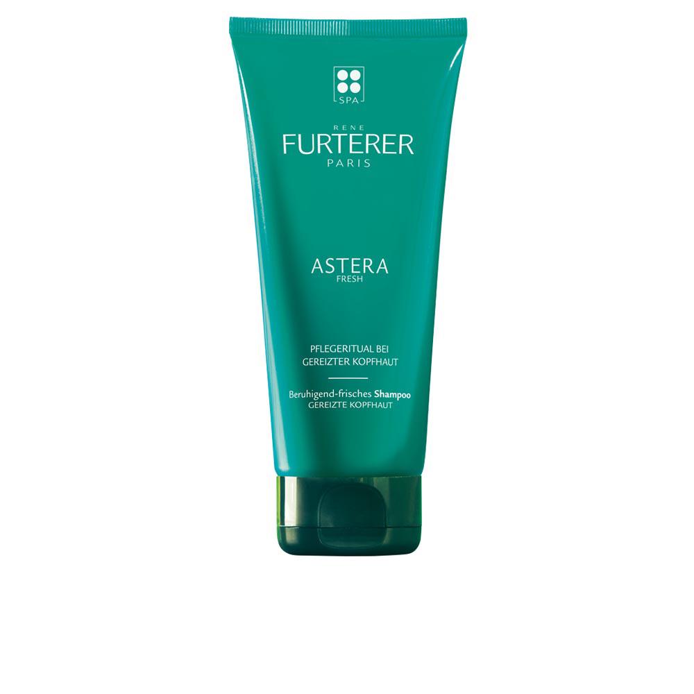 Grüne Shampooflasche mit der Aufschrift "Astera Fresh" für gereizte Kopfhaut.