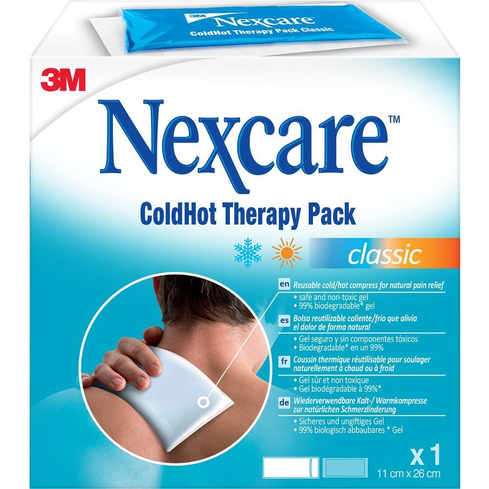 Eine 3M Nexcare Kalt-Heiß-Kompresse für Schmerztherapie wird auf einer Schulter angewendet.