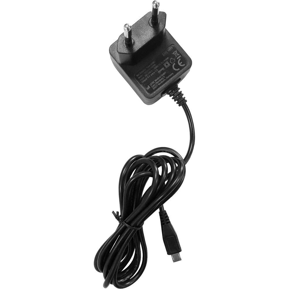 Ein schwarzes Ladegerät mit langem Kabel und zwei runden Steckern.